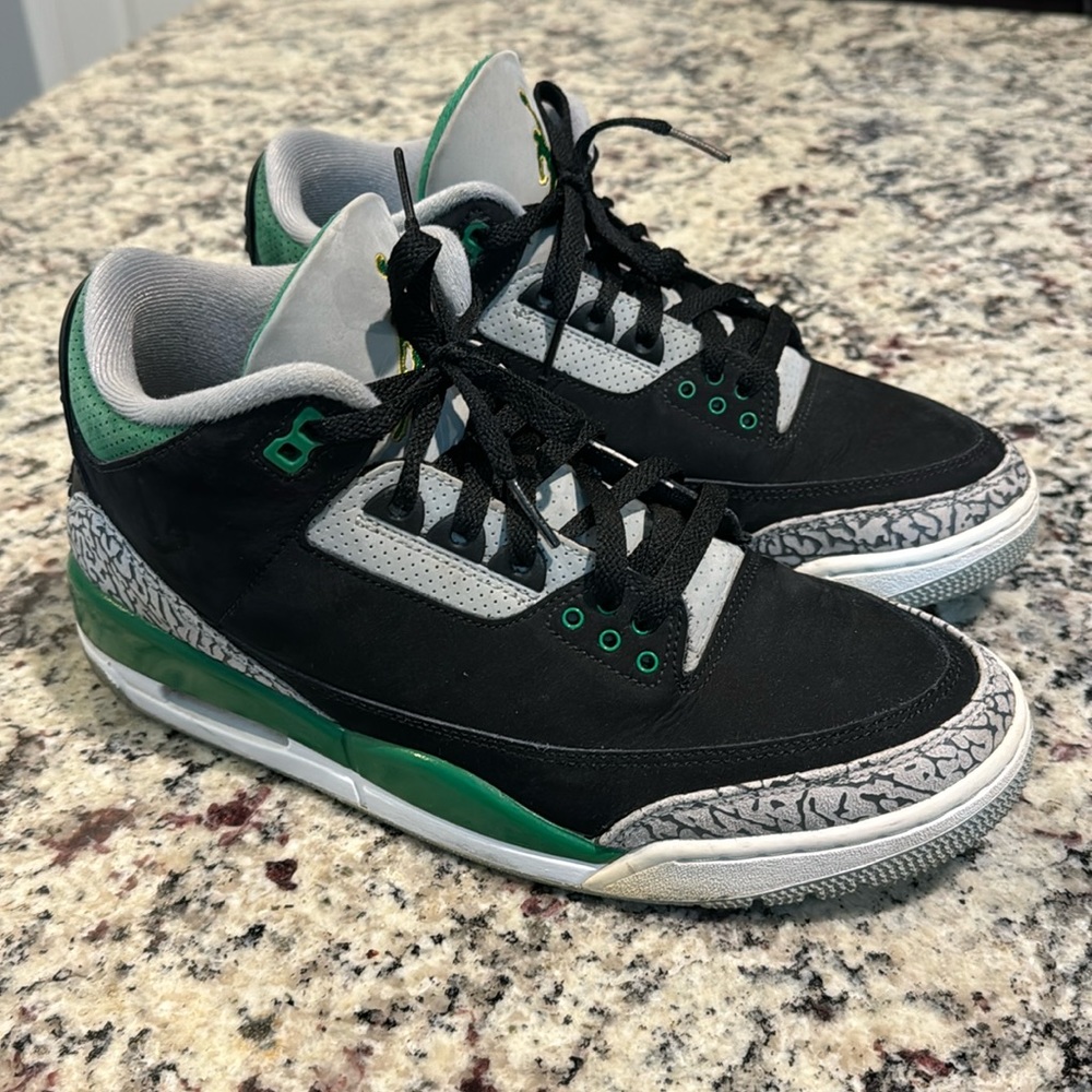 Jordan 3 Pine Green
